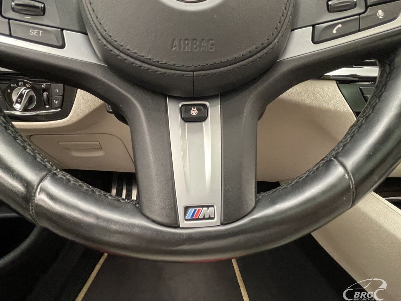 BMW M550 | 31