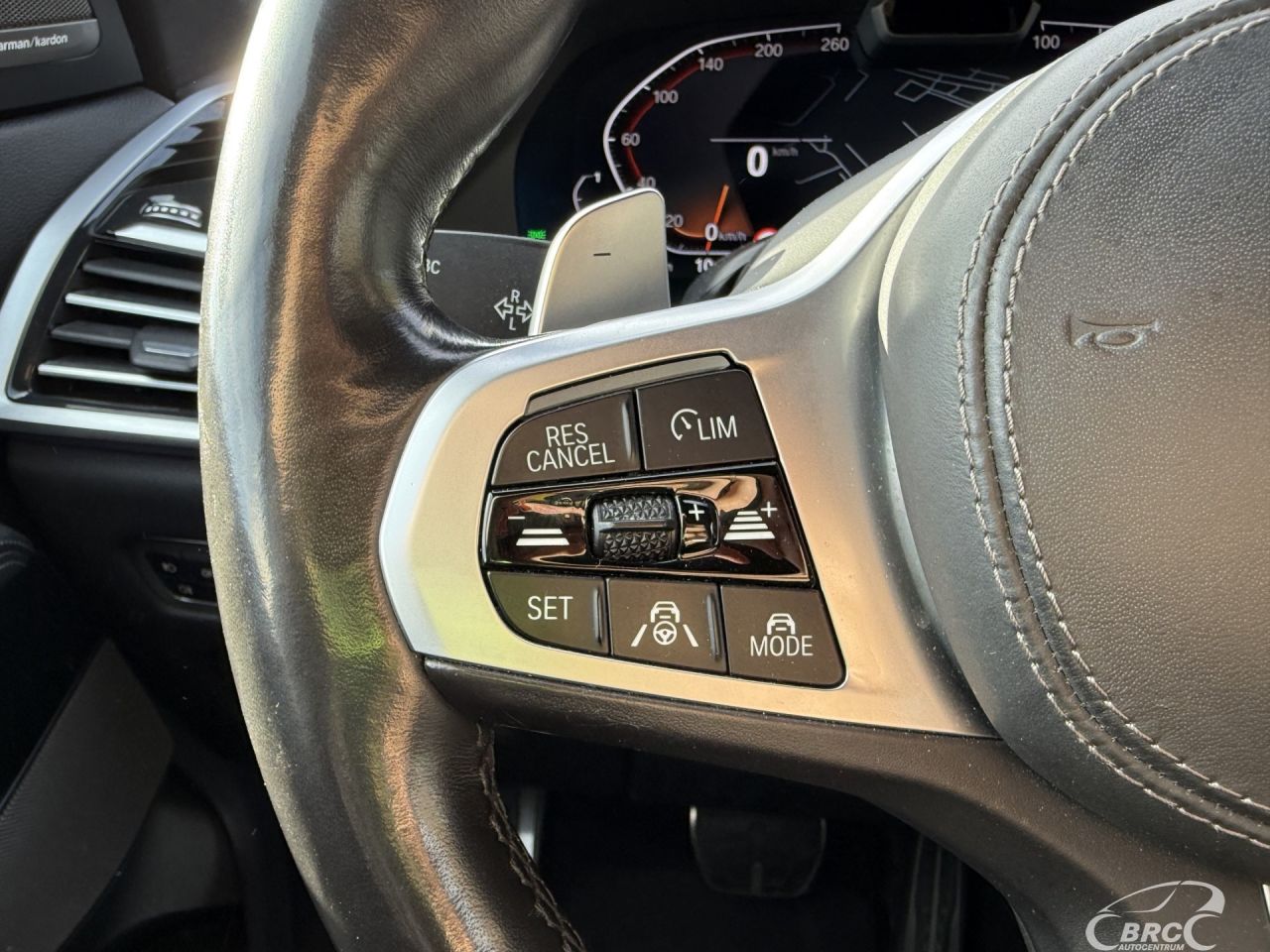 BMW X7 | 23