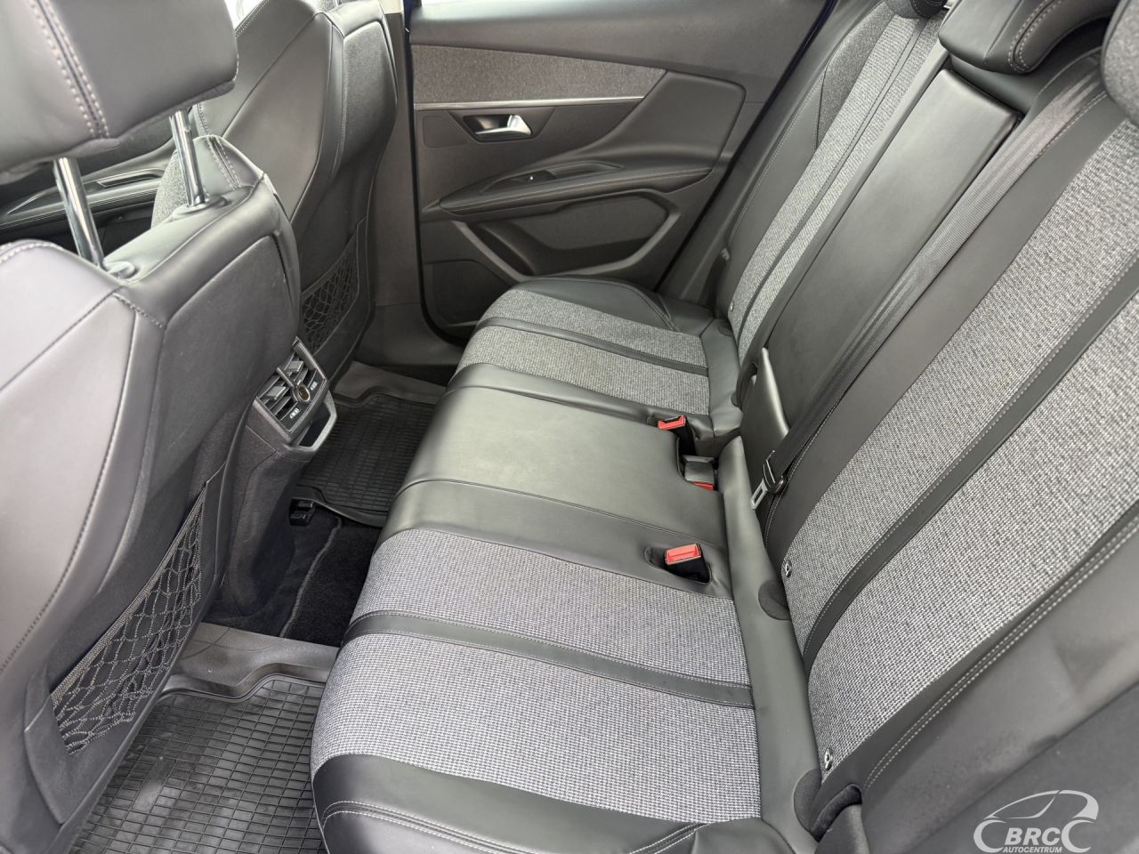 Peugeot 3008 | 15