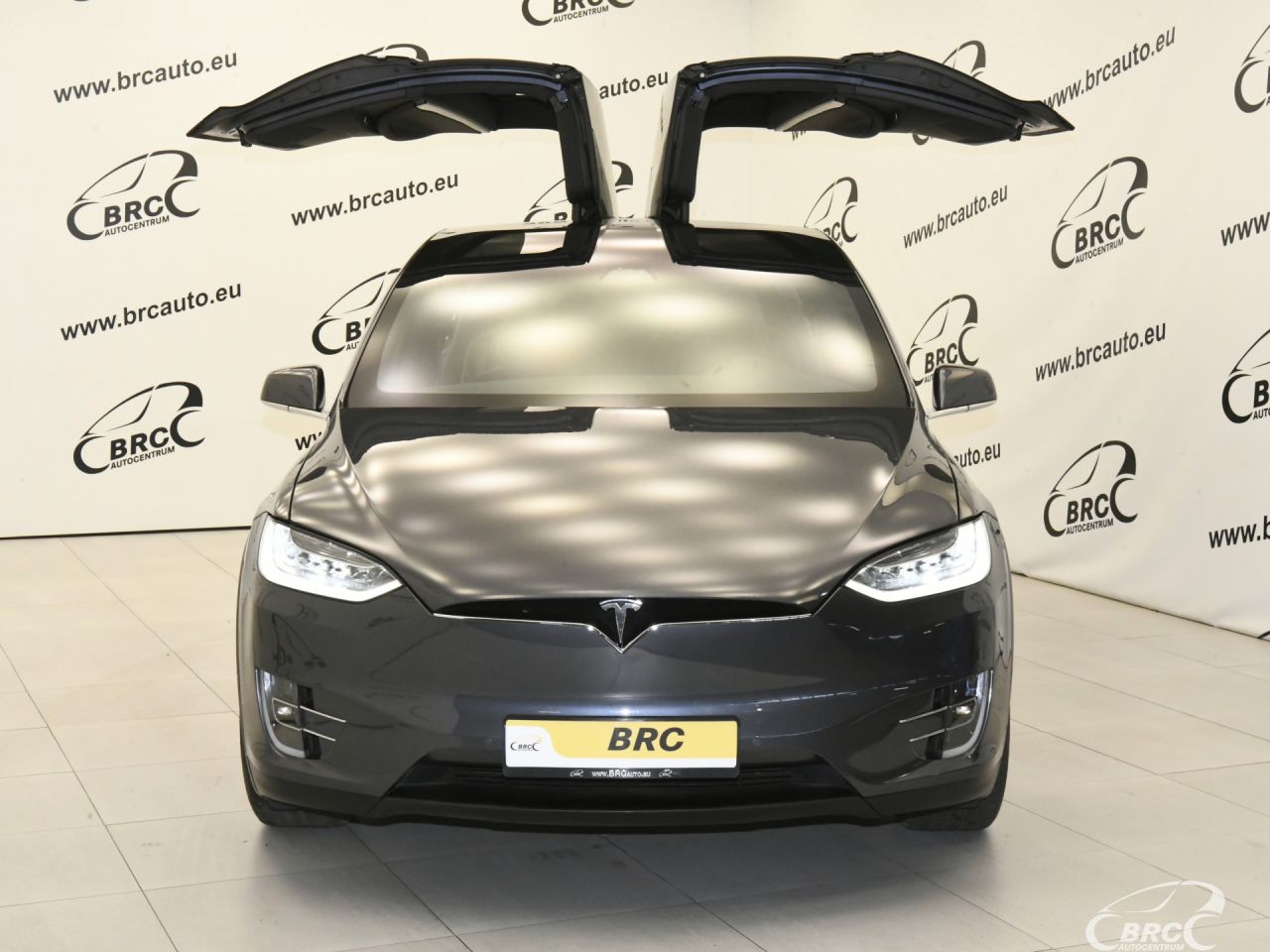 Tesla Model X | 64