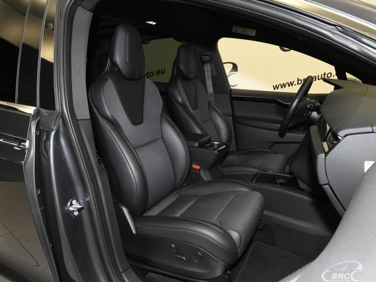 Tesla Model X | 8