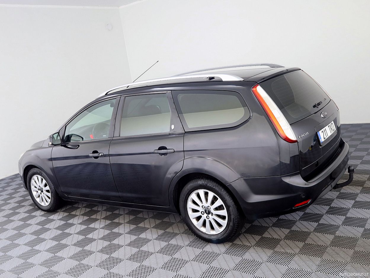 Ford Focus | 3