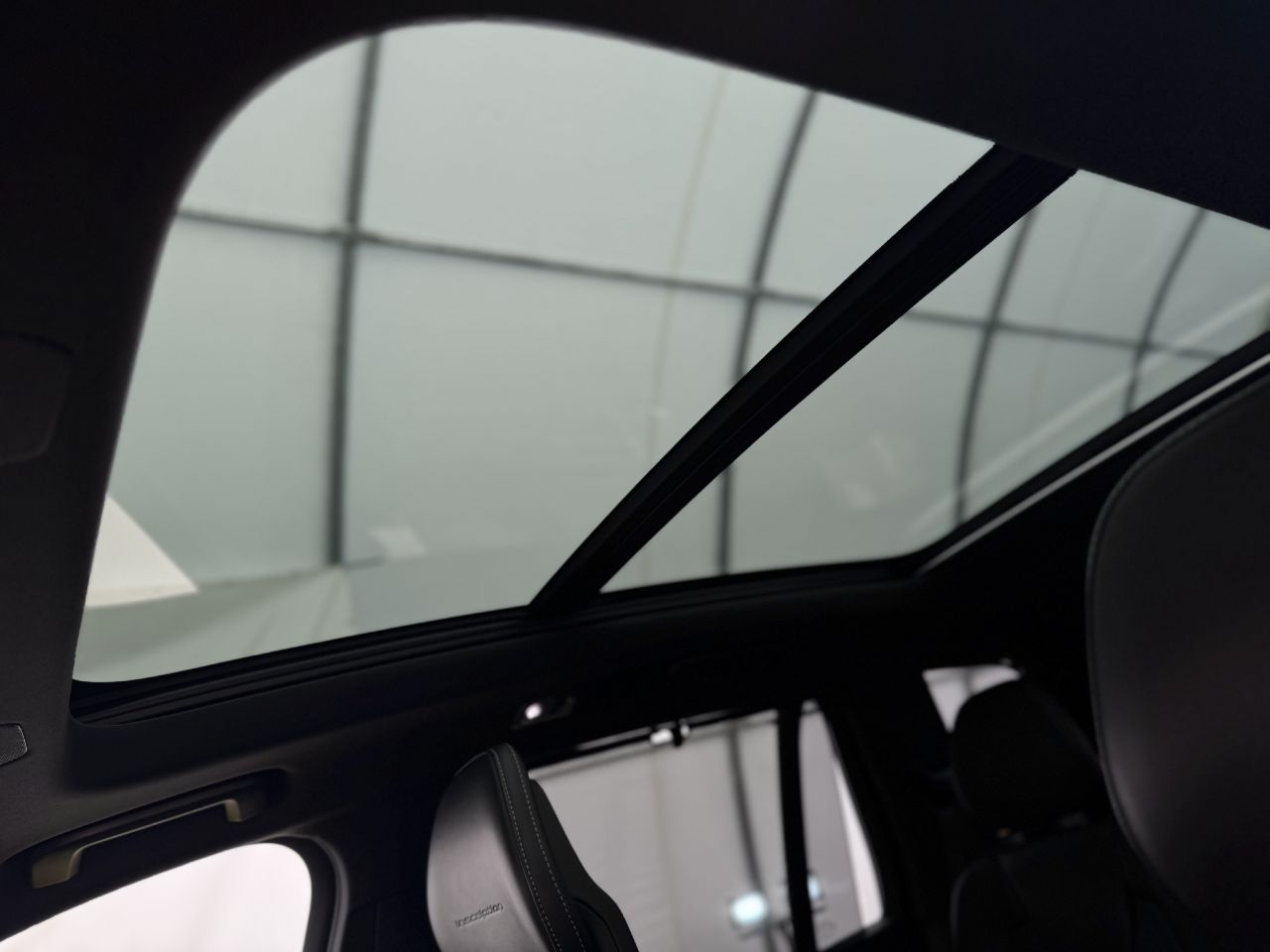 Volvo XC90 | 30