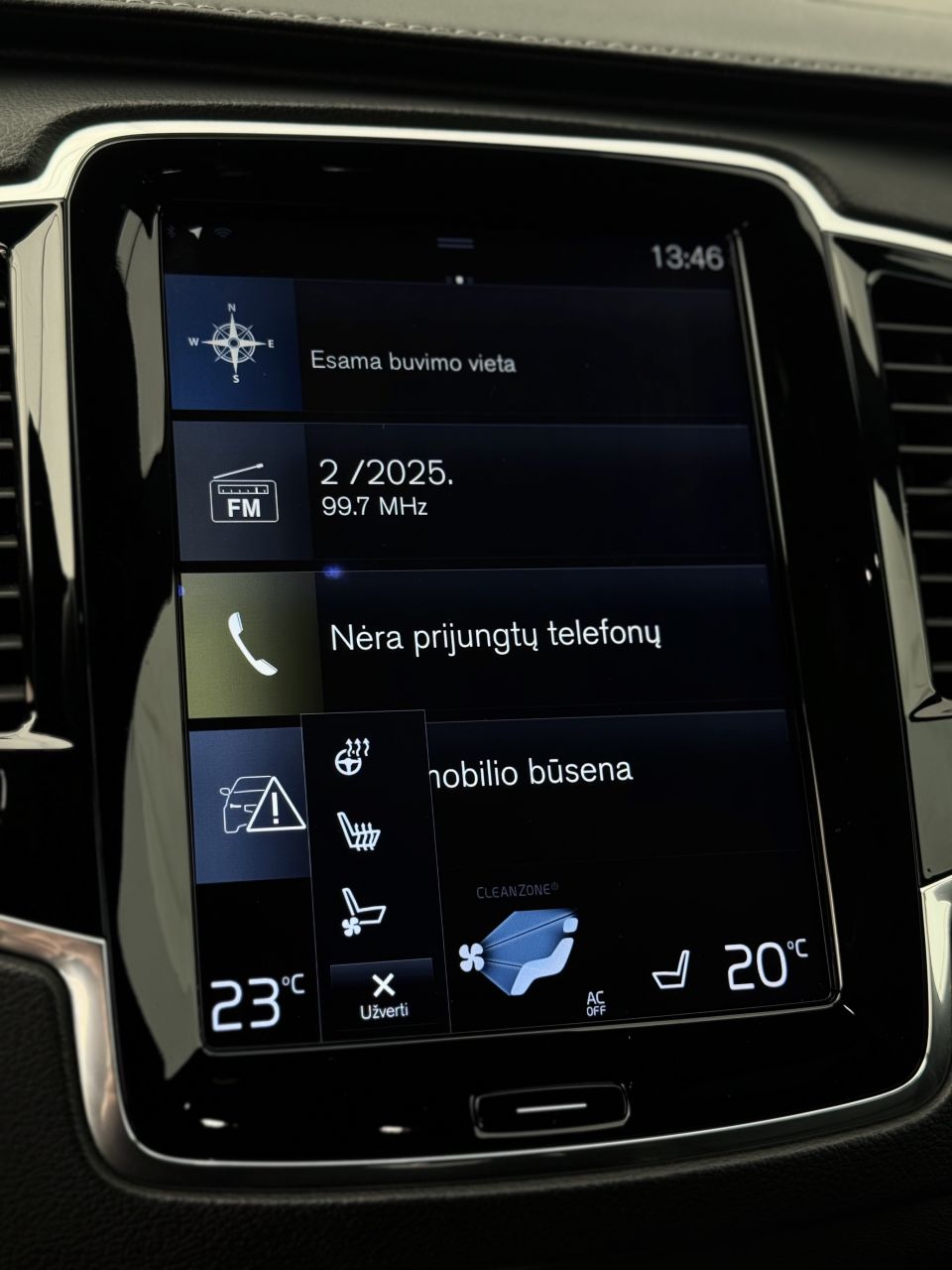 Volvo XC90 | 22