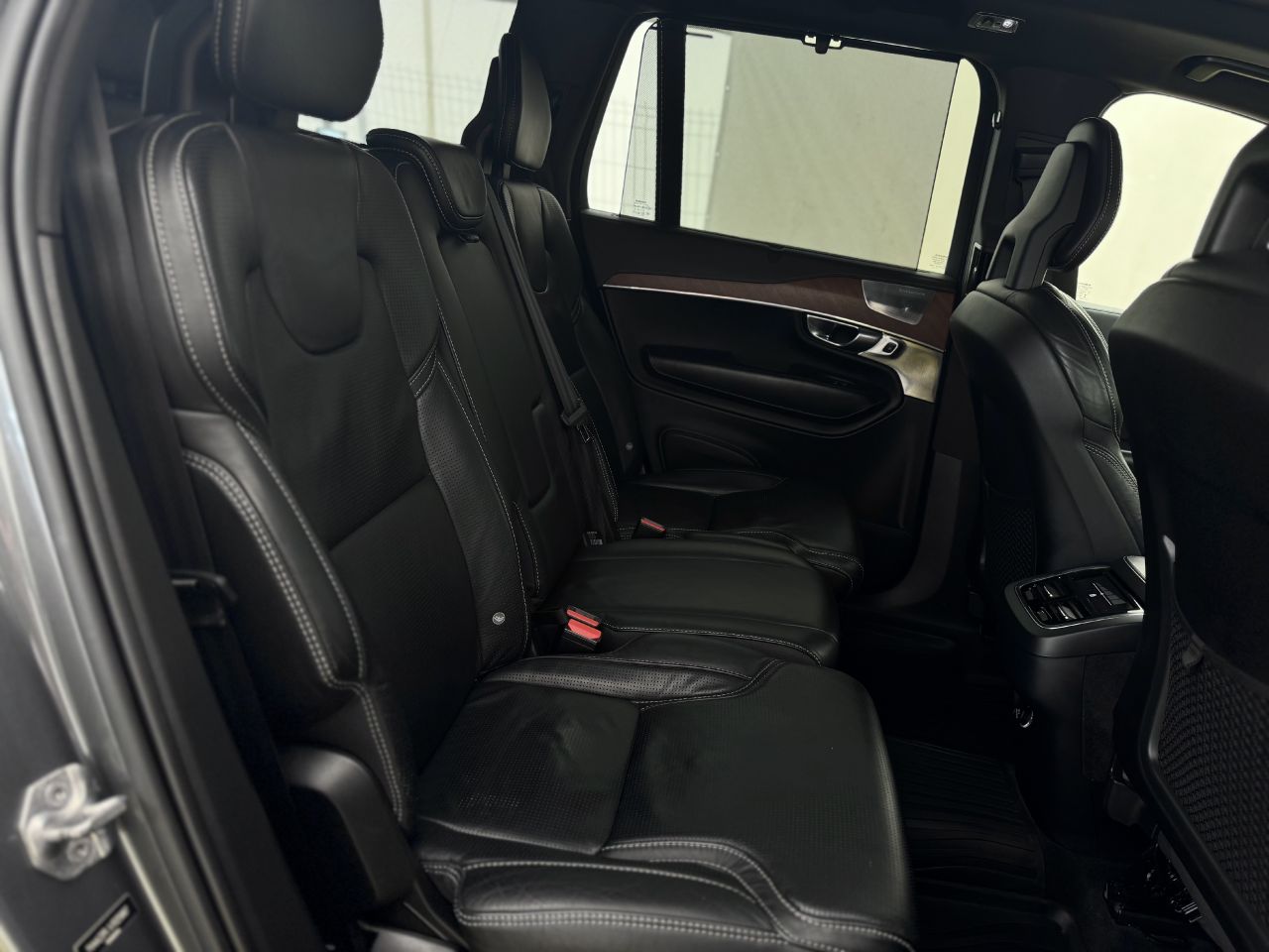 Volvo XC90 | 15