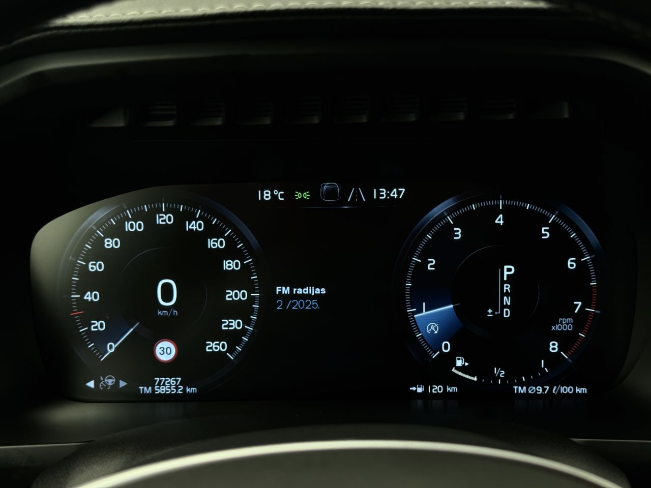 Volvo XC90 | 29