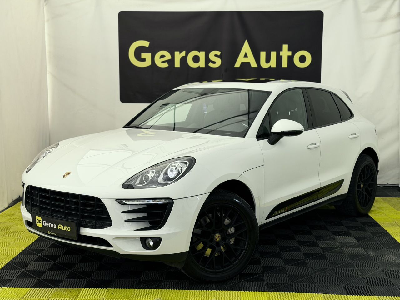 Porsche Macan, visureigis