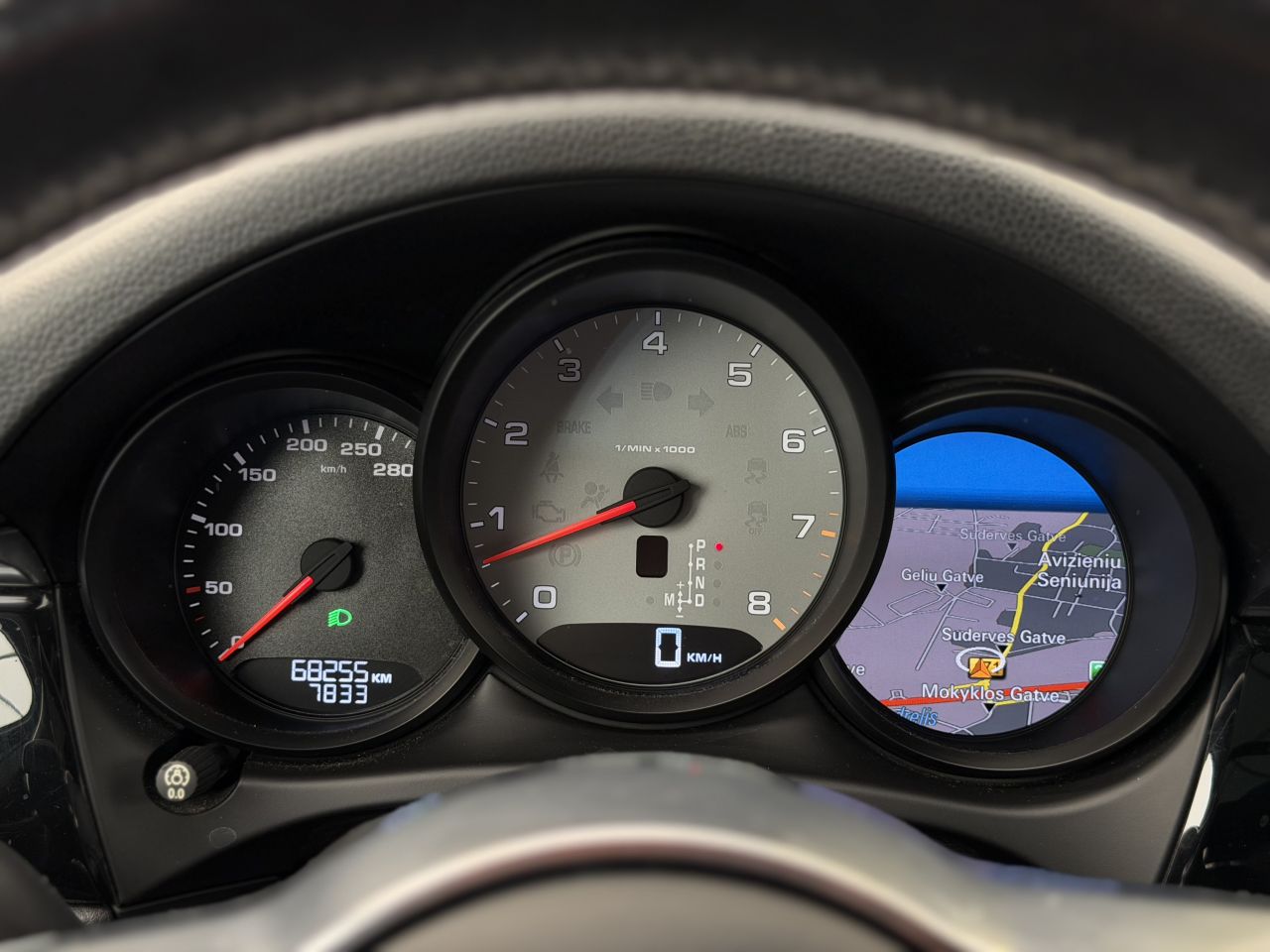 Porsche Macan | 24