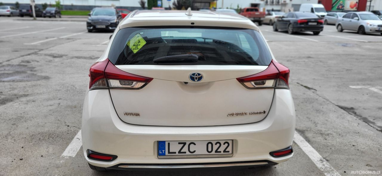 Toyota Auris | 3