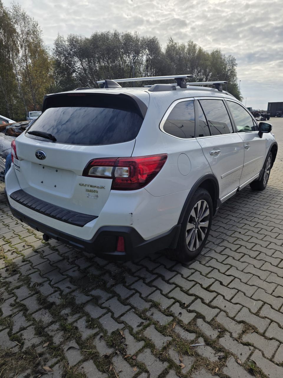 Subaru Outback | 4