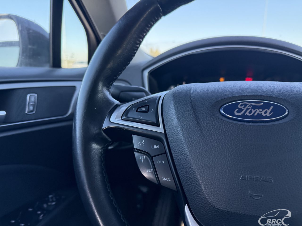 Ford Mondeo | 15