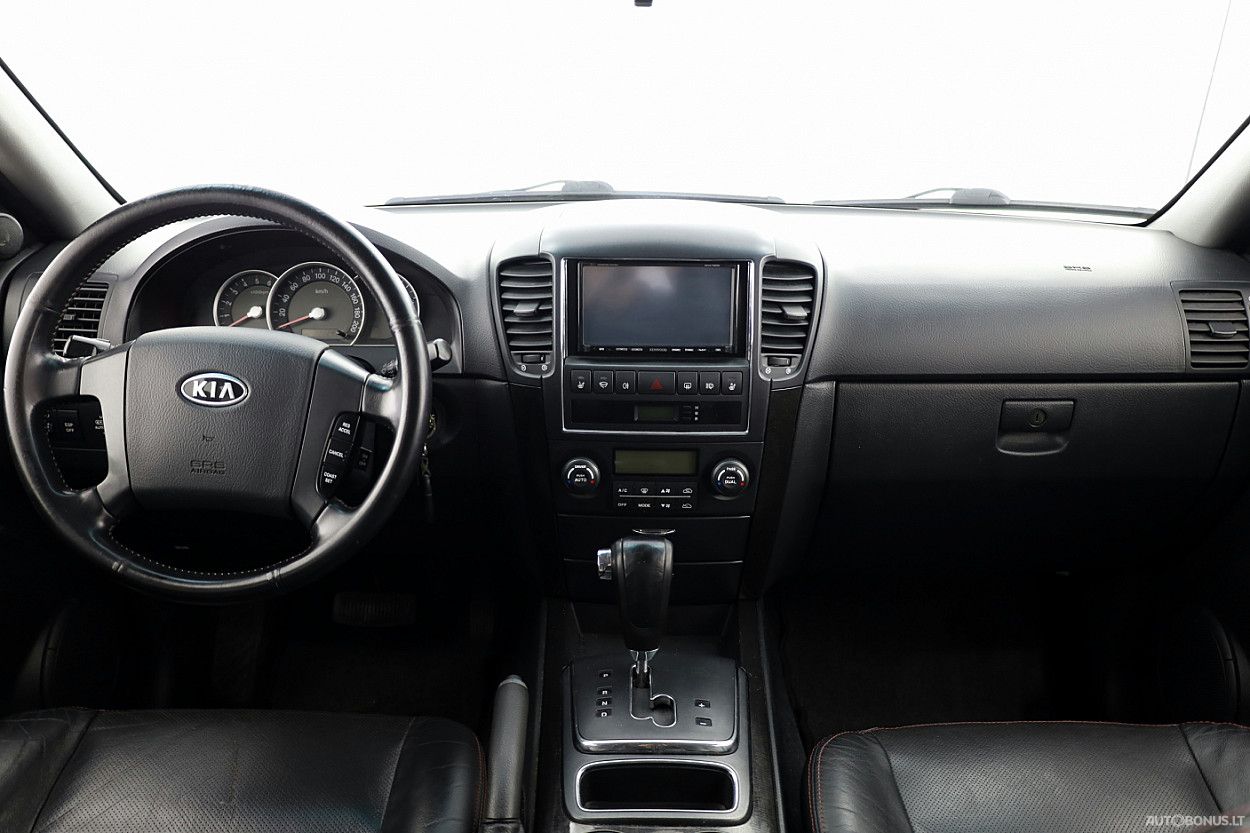 Kia Sorento | 4