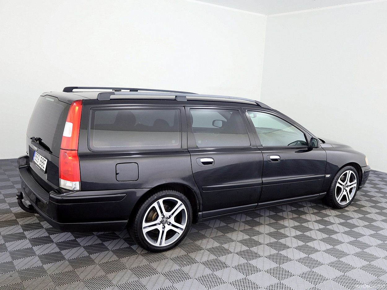 Volvo V70 | 2