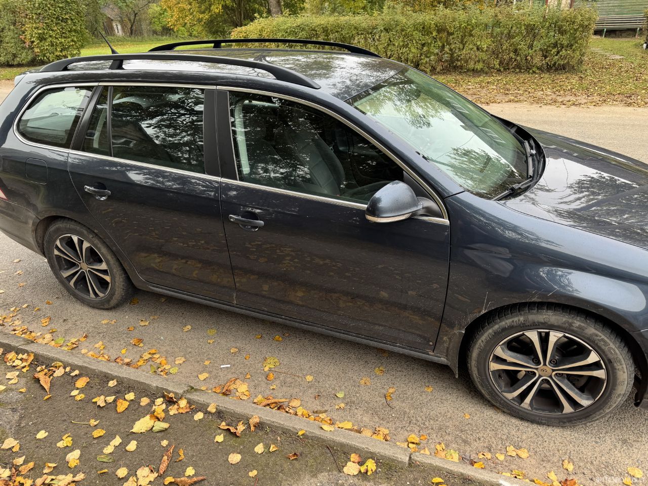 Volkswagen Golf | 3