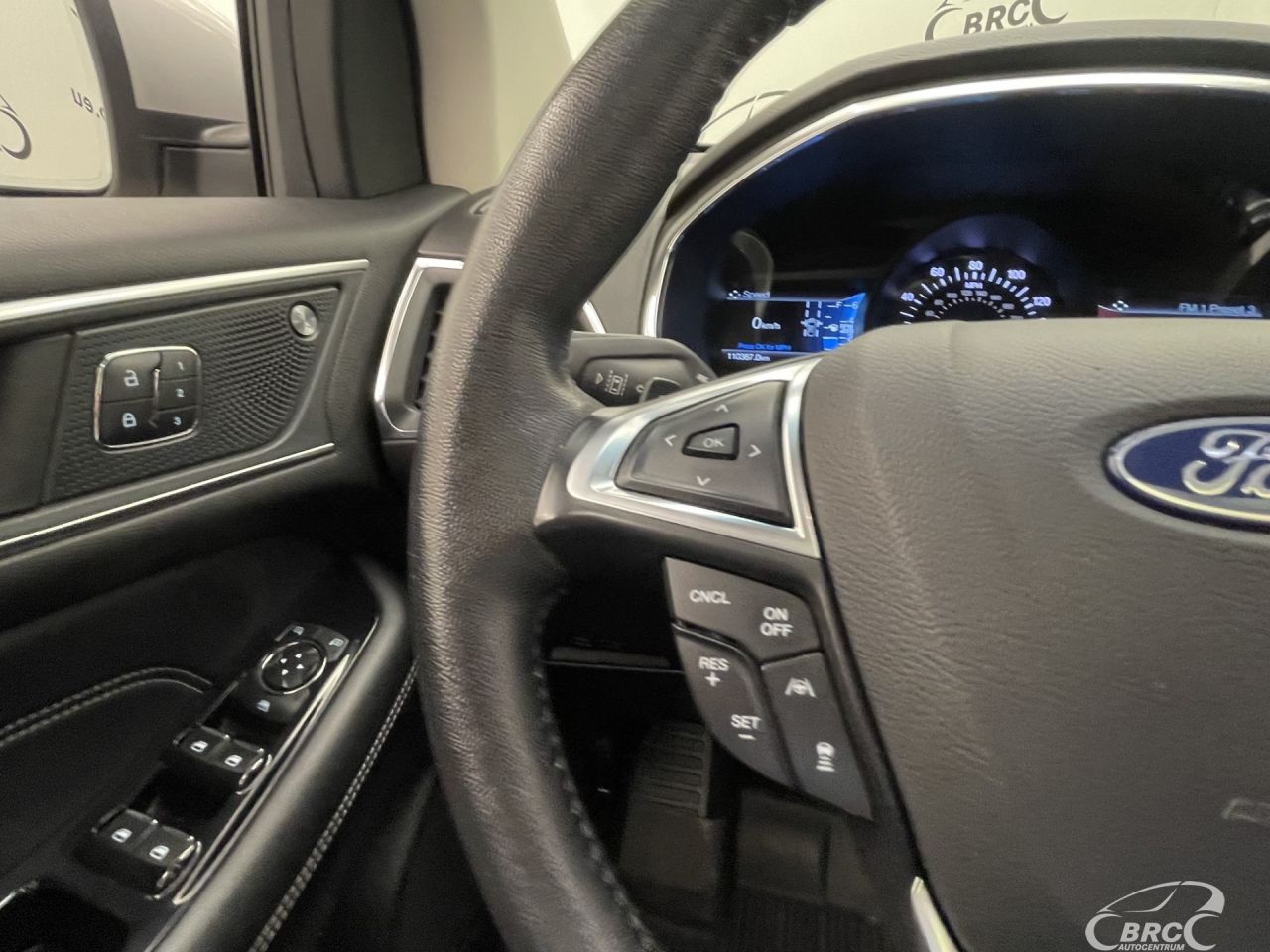 Ford Edge | 32