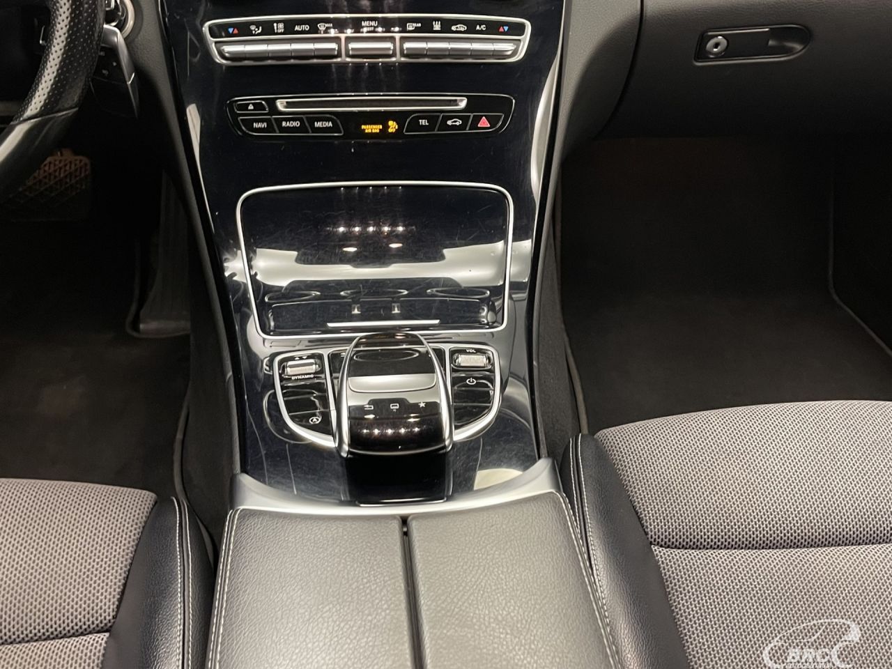 Mercedes-Benz C250 | 14