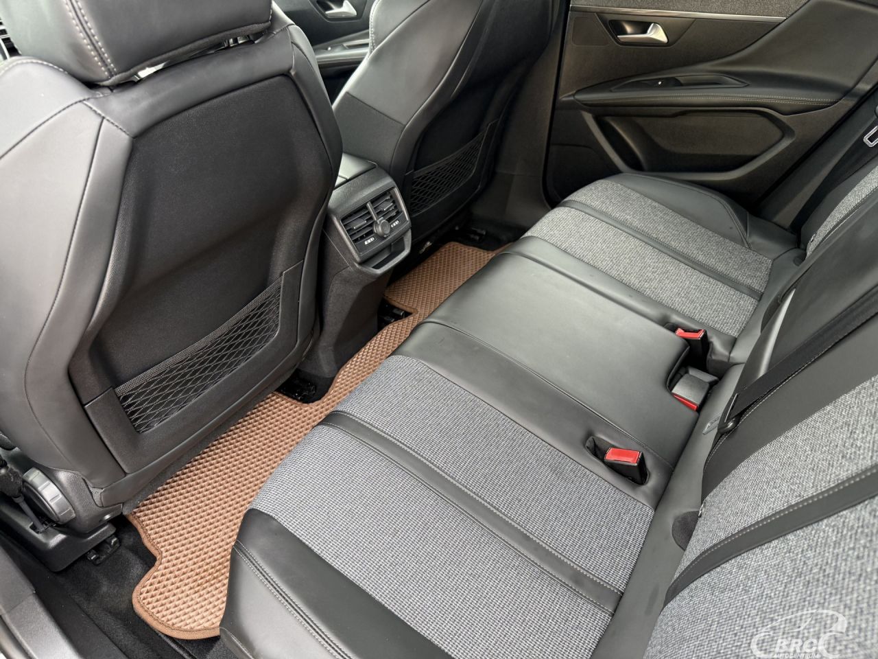 Peugeot 3008 | 11