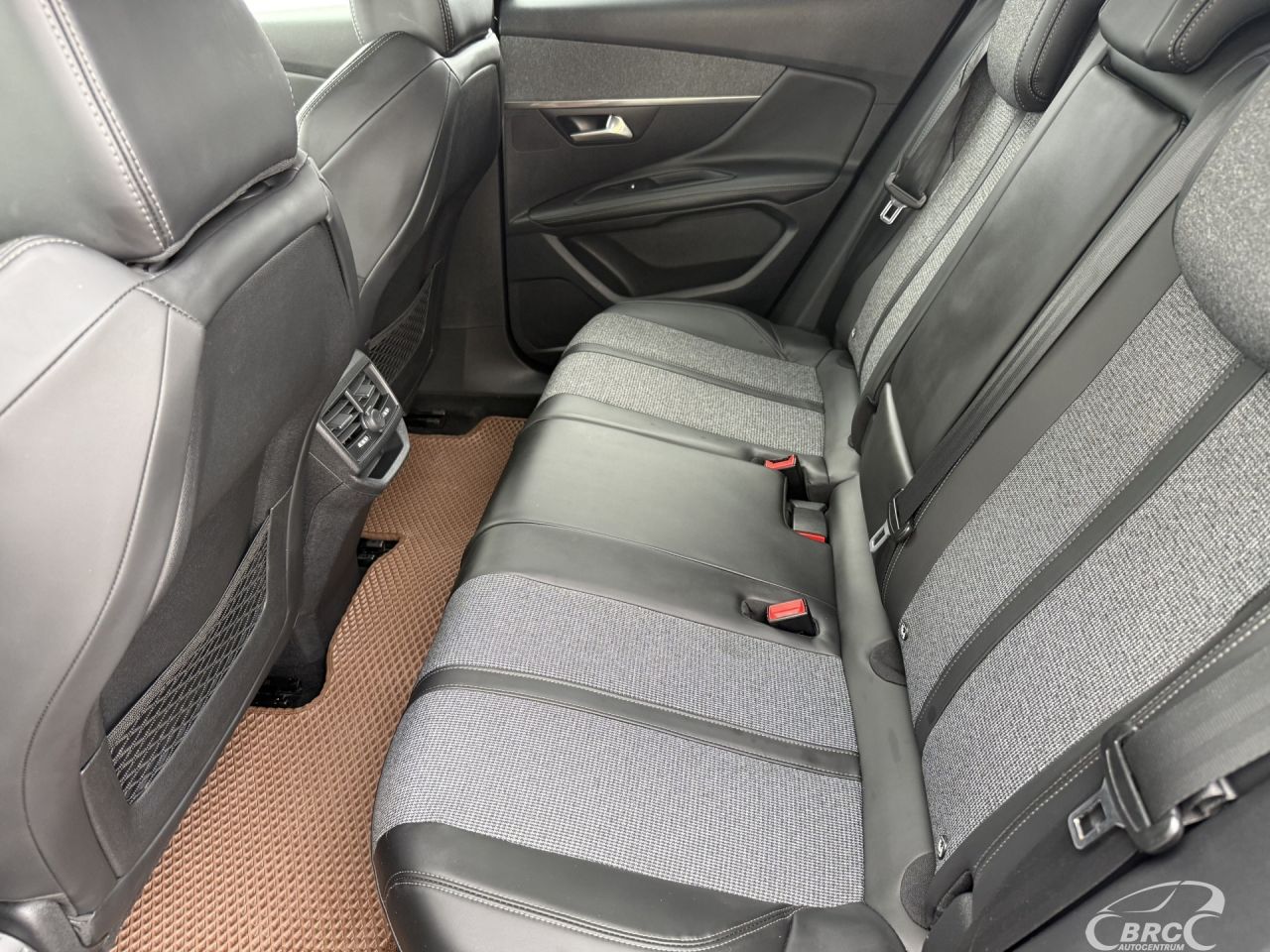 Peugeot 3008 | 12