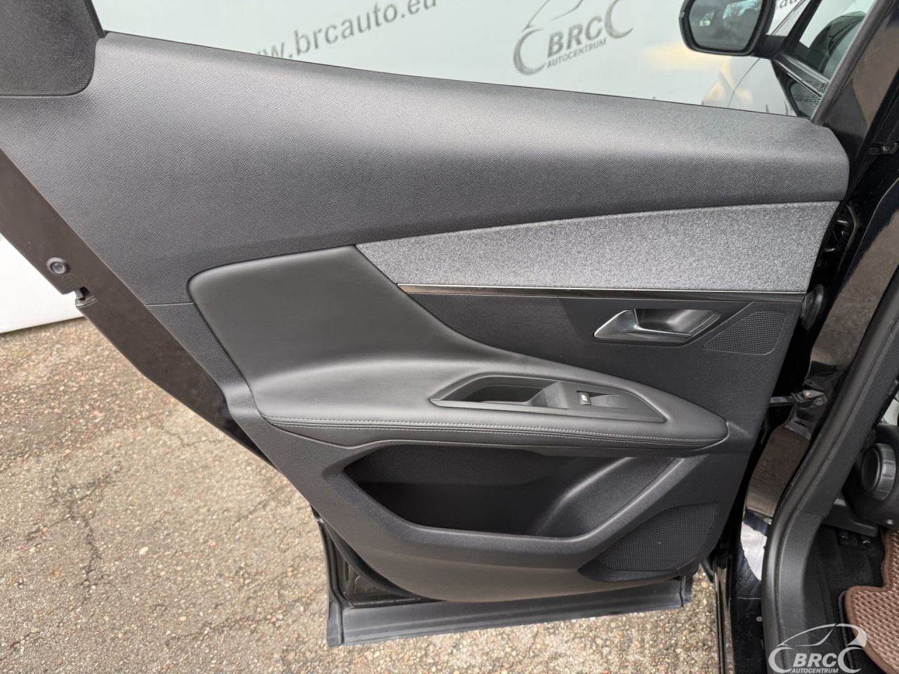 Peugeot 3008 | 10