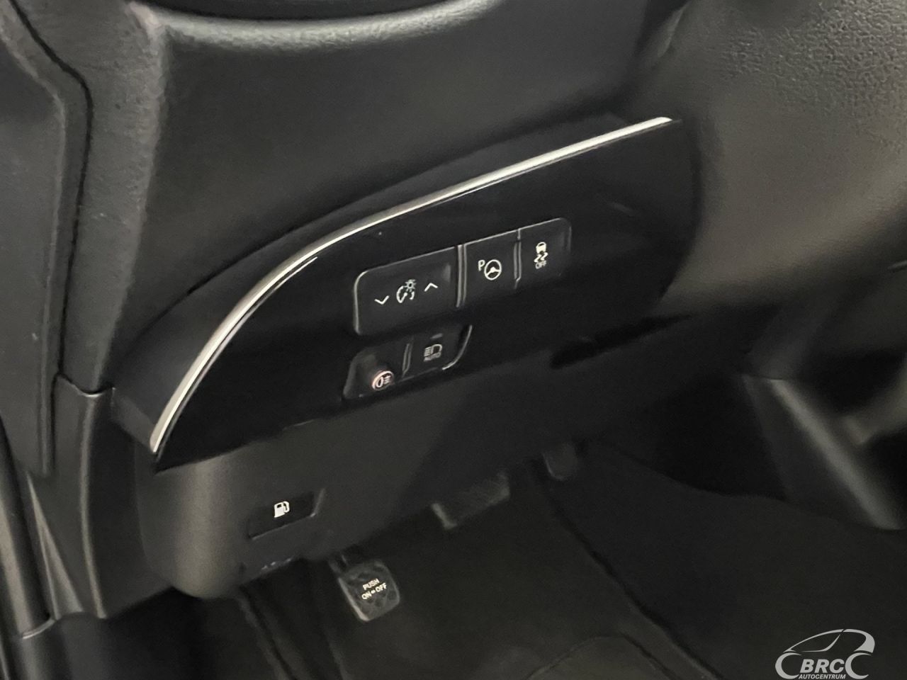 Toyota Prius | 24