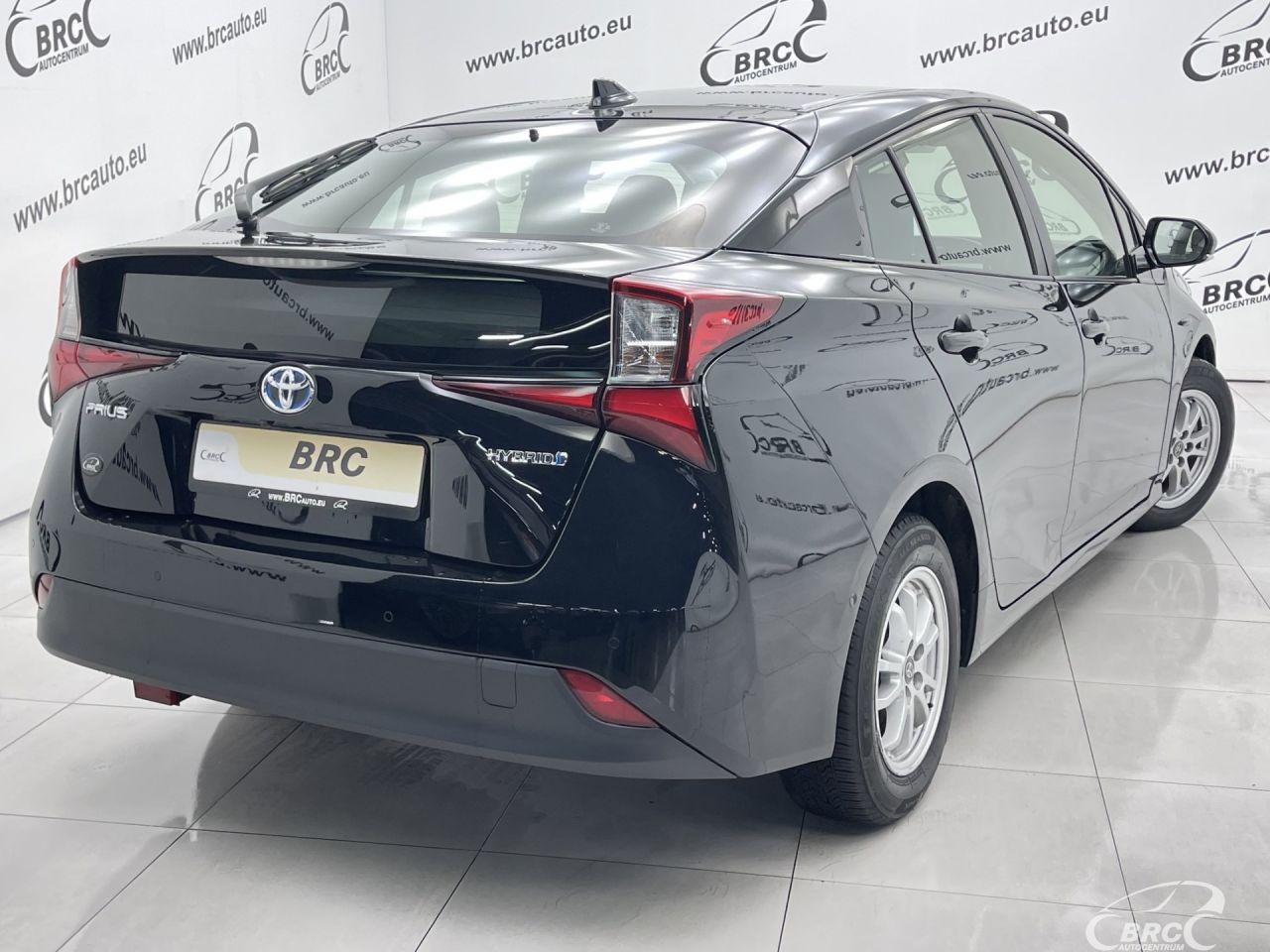 Toyota Prius | 40