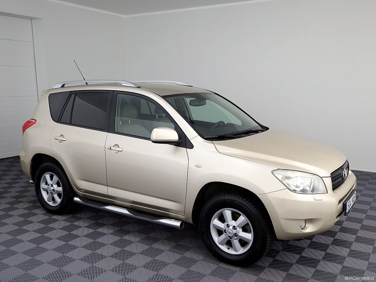 Toyota RAV4, 2.0 l., visureigis