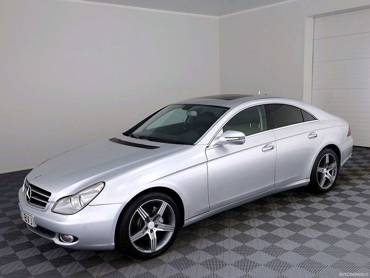 Mercedes-Benz CLS320 | 1