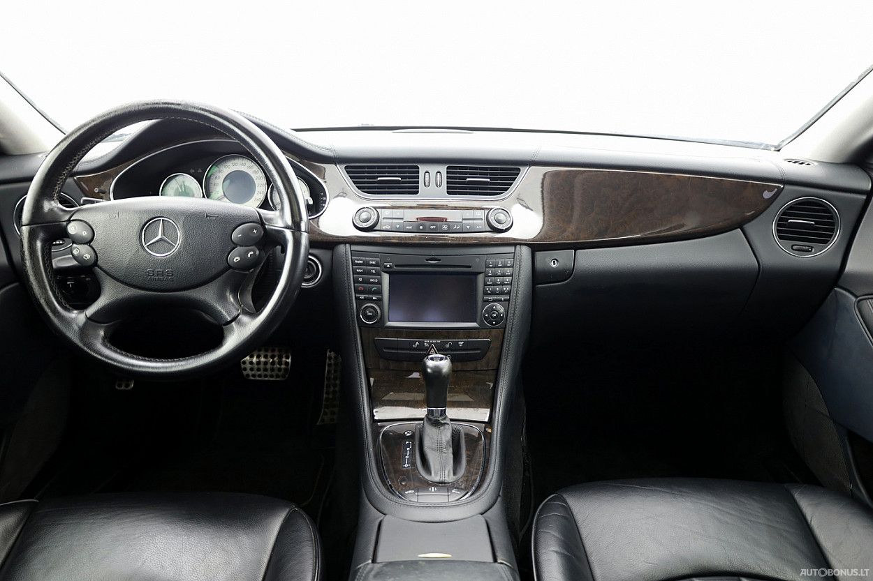 Mercedes-Benz CLS320 | 4