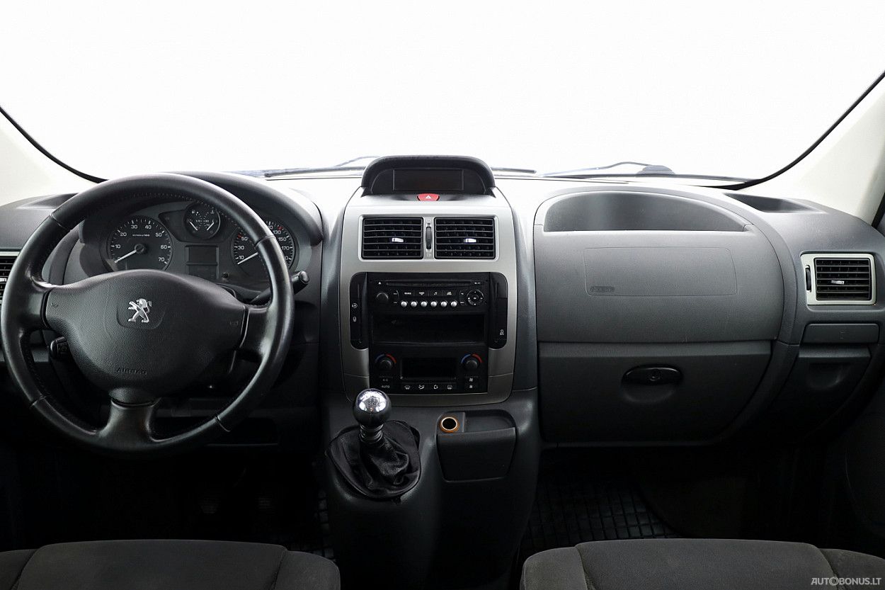 Peugeot Expert | 4