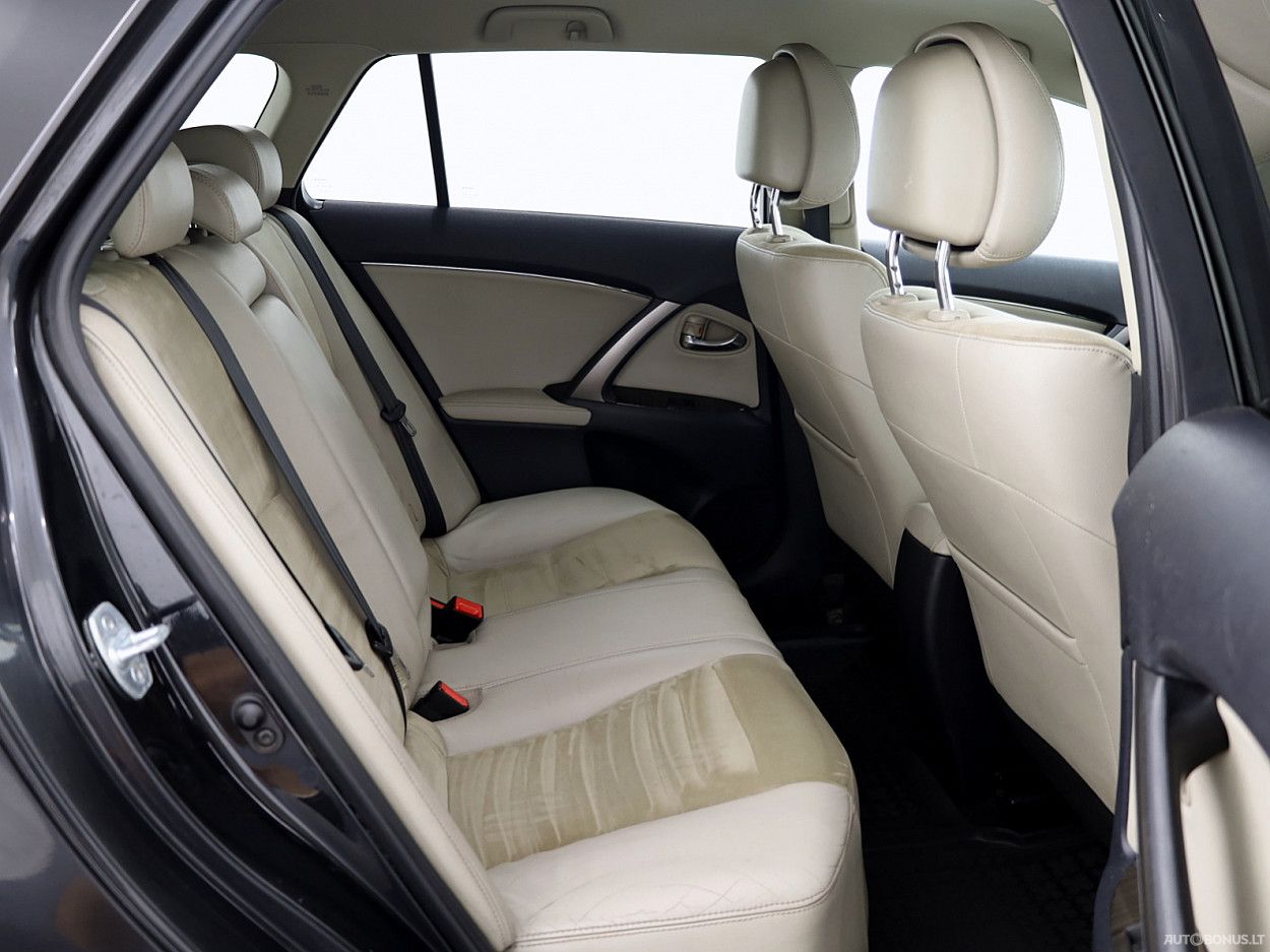 Toyota Avensis | 6