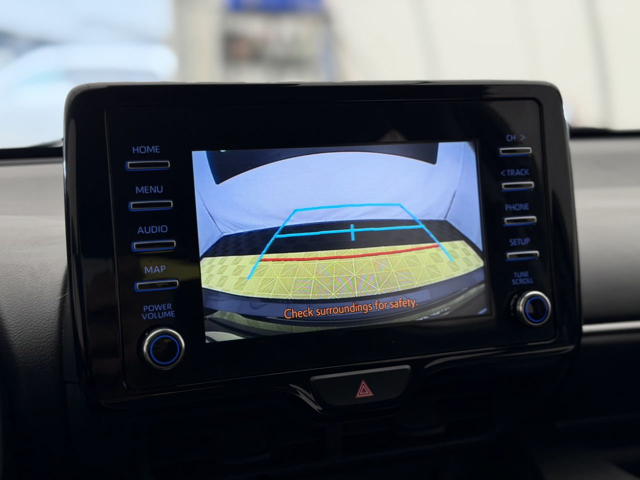 Toyota Yaris | 18