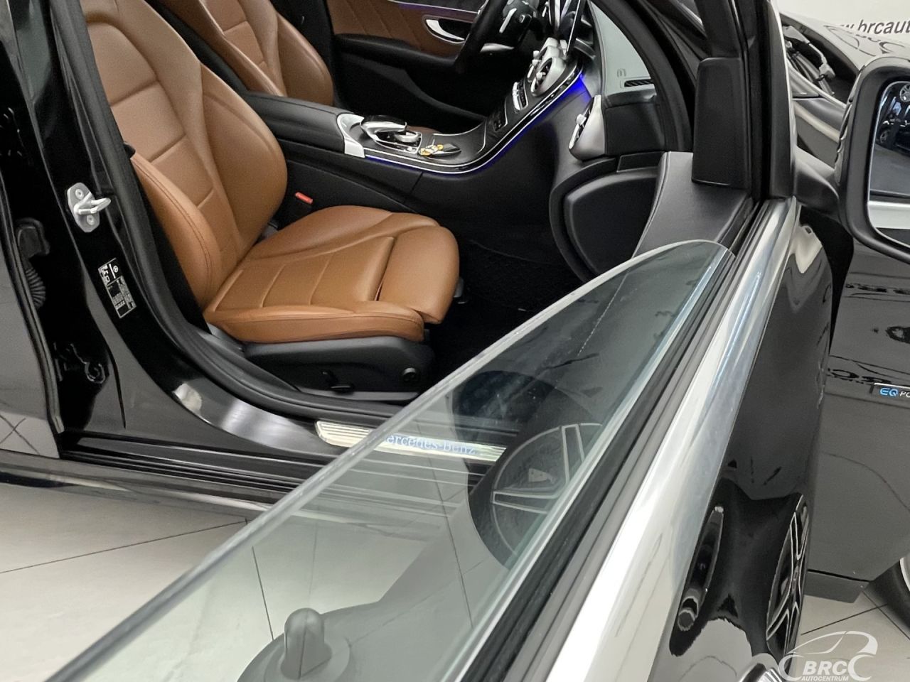 Mercedes-Benz C300 | 9