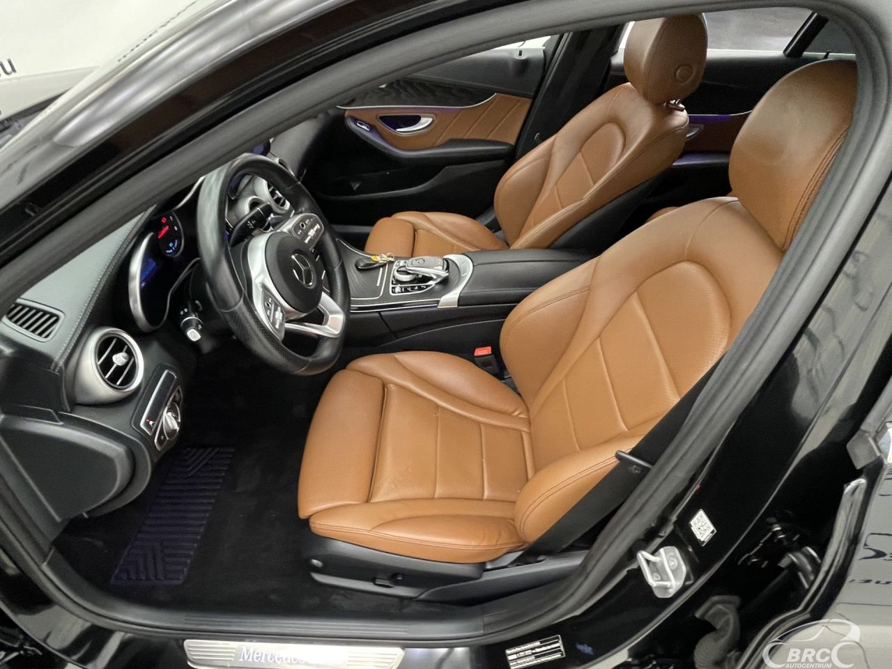 Mercedes-Benz C300 | 21