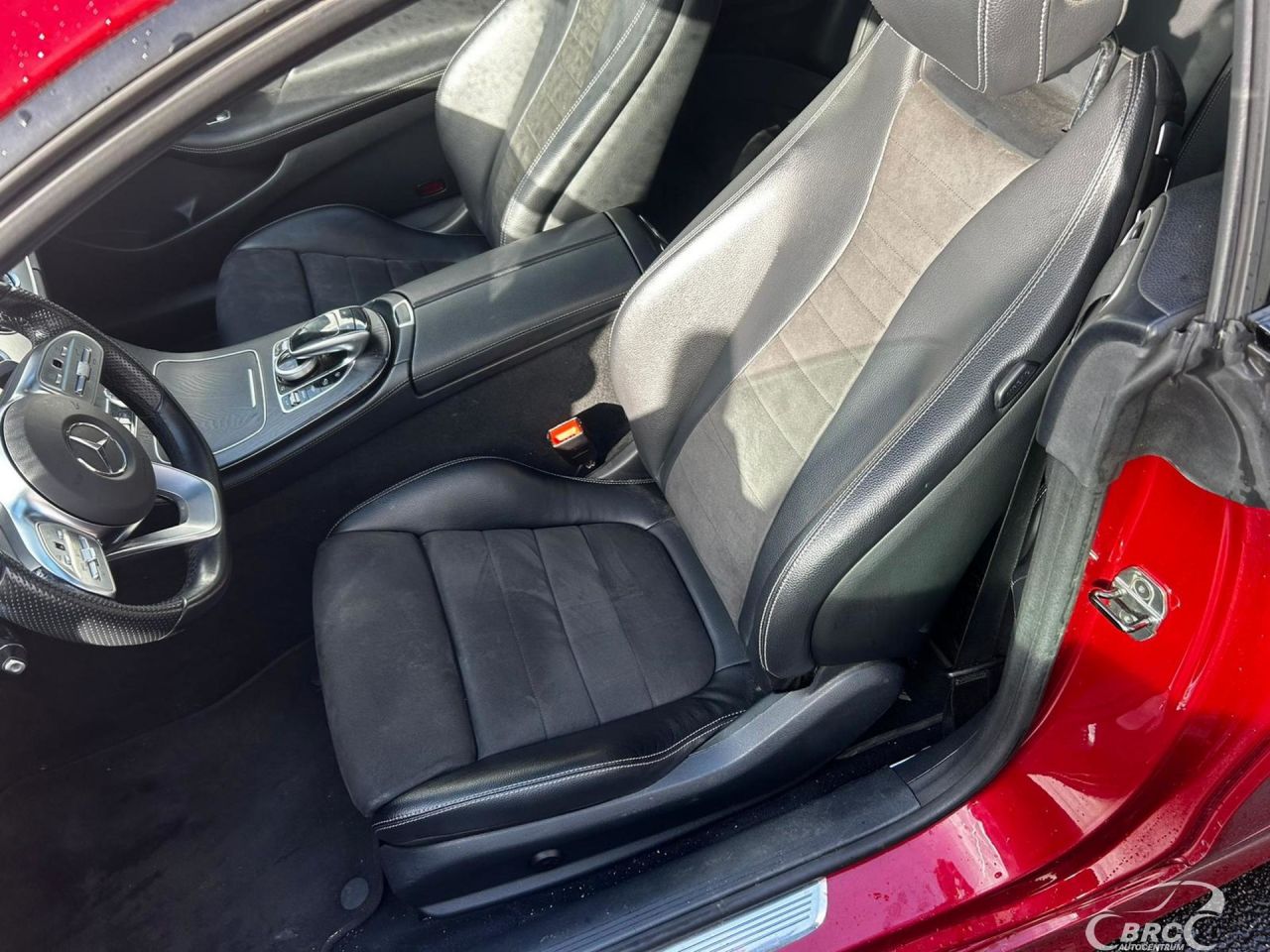 Mercedes-Benz E220 | 7