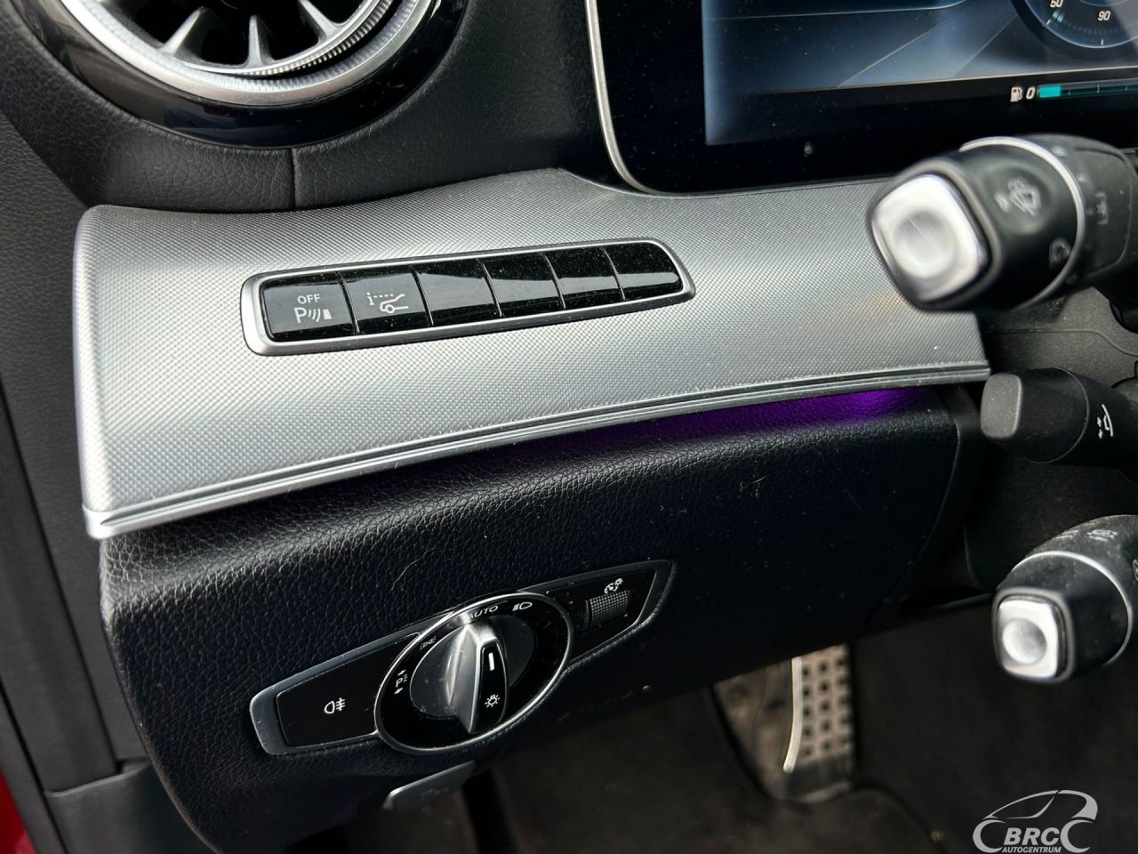 Mercedes-Benz E220 | 20