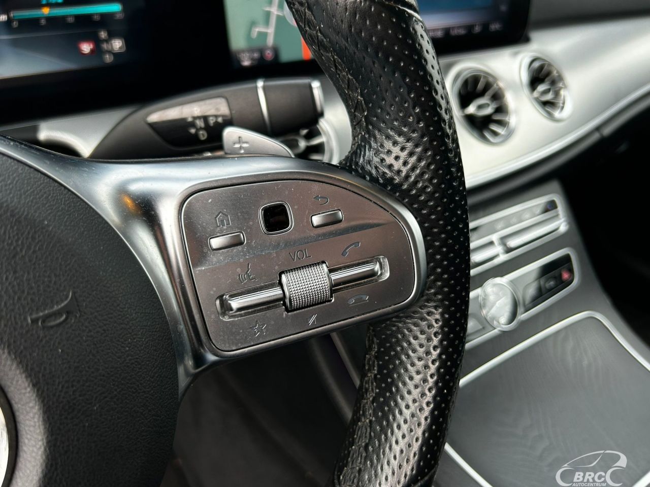 Mercedes-Benz E220 | 16