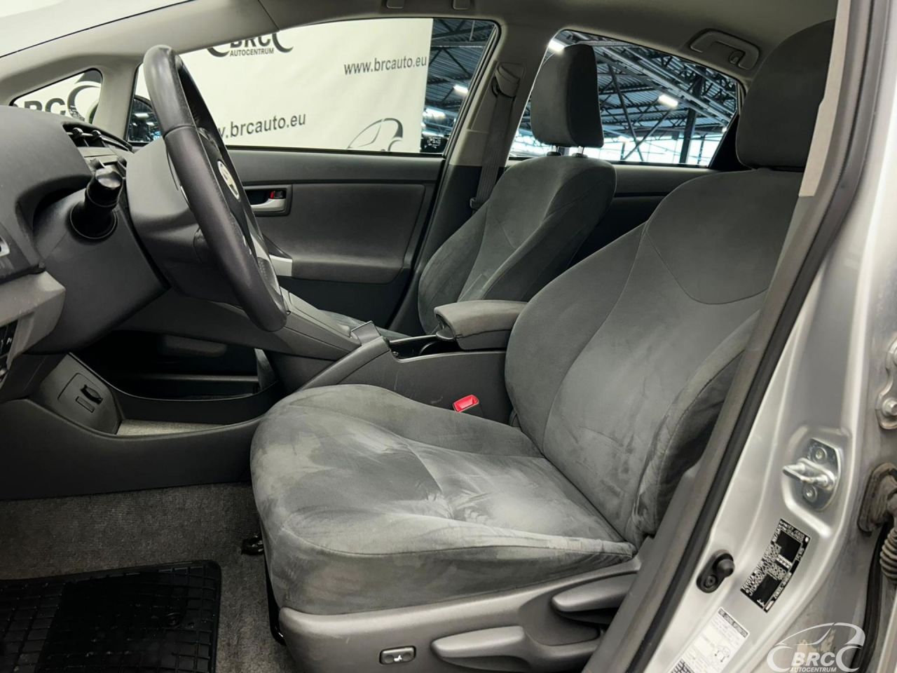 Toyota Prius | 4