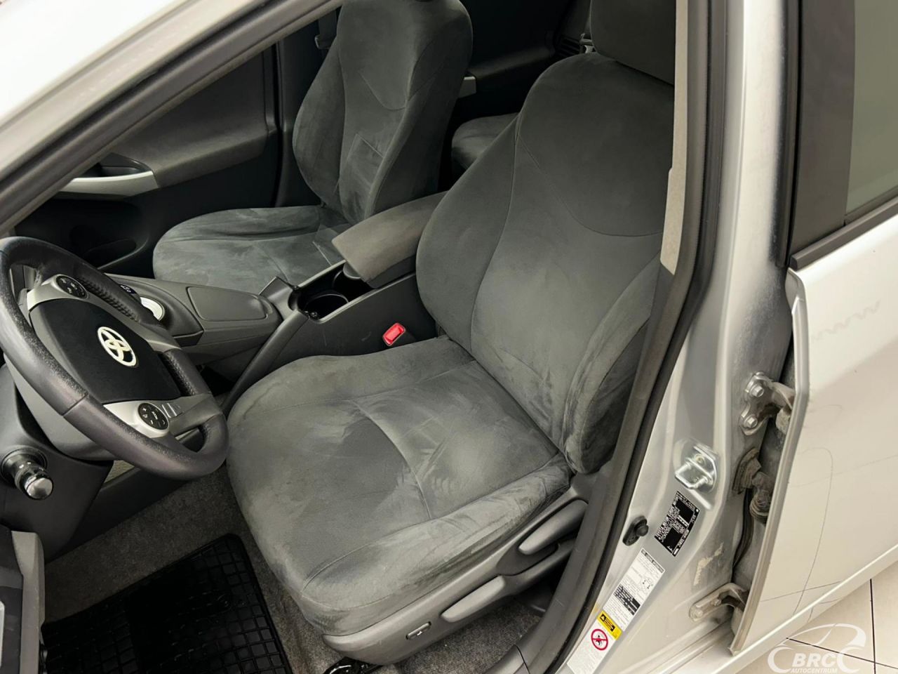 Toyota Prius | 3