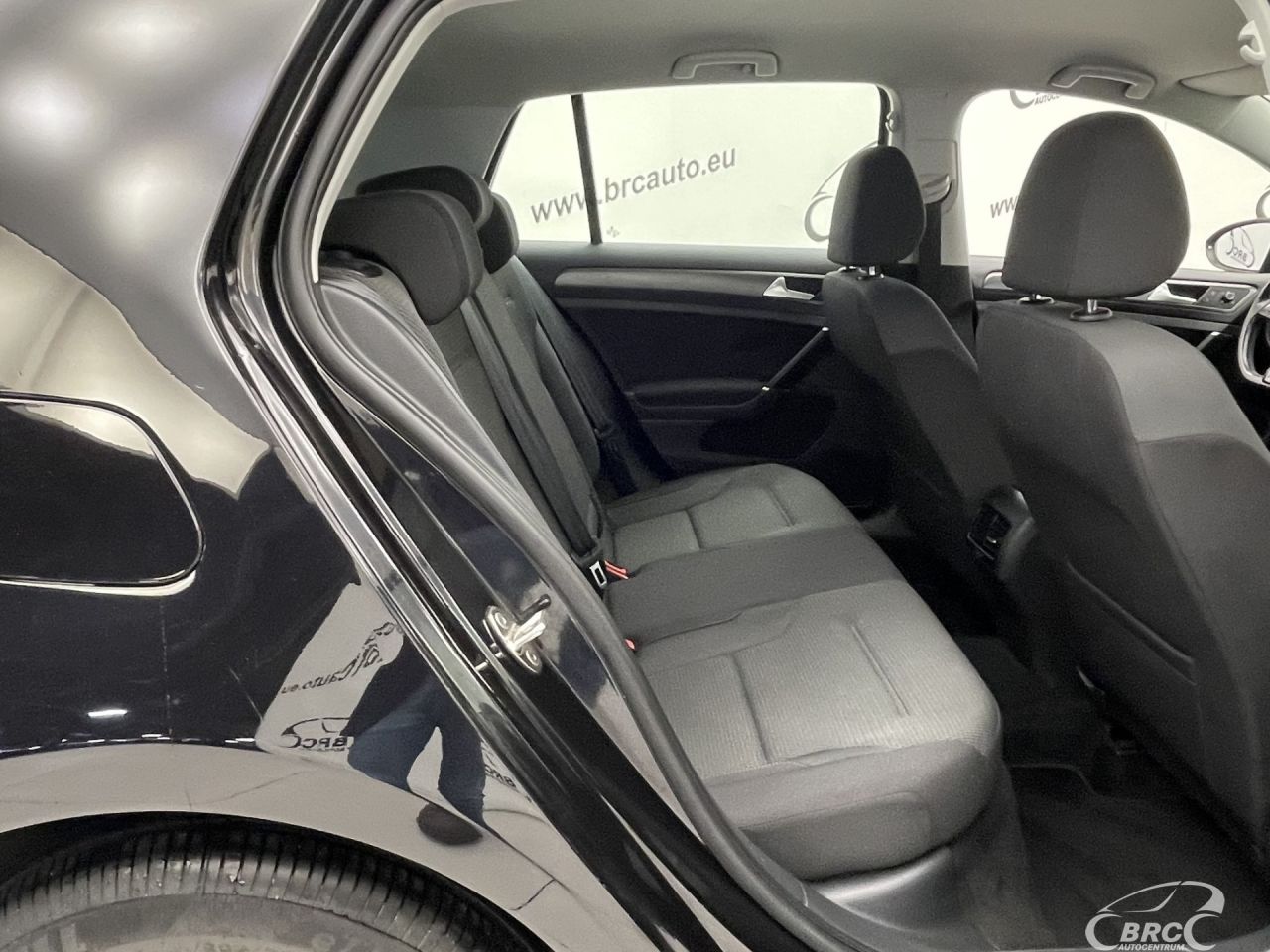 Volkswagen Golf | 15