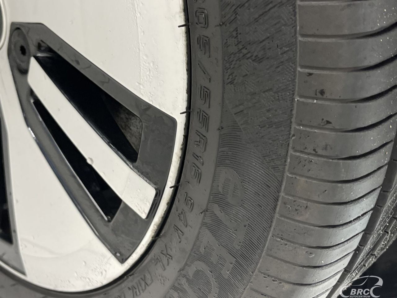 Volkswagen Golf | 91