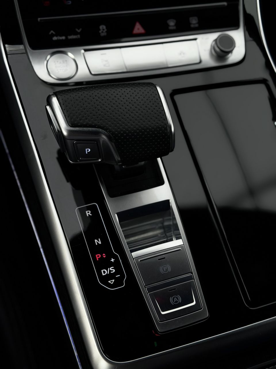 Audi Q8 | 22