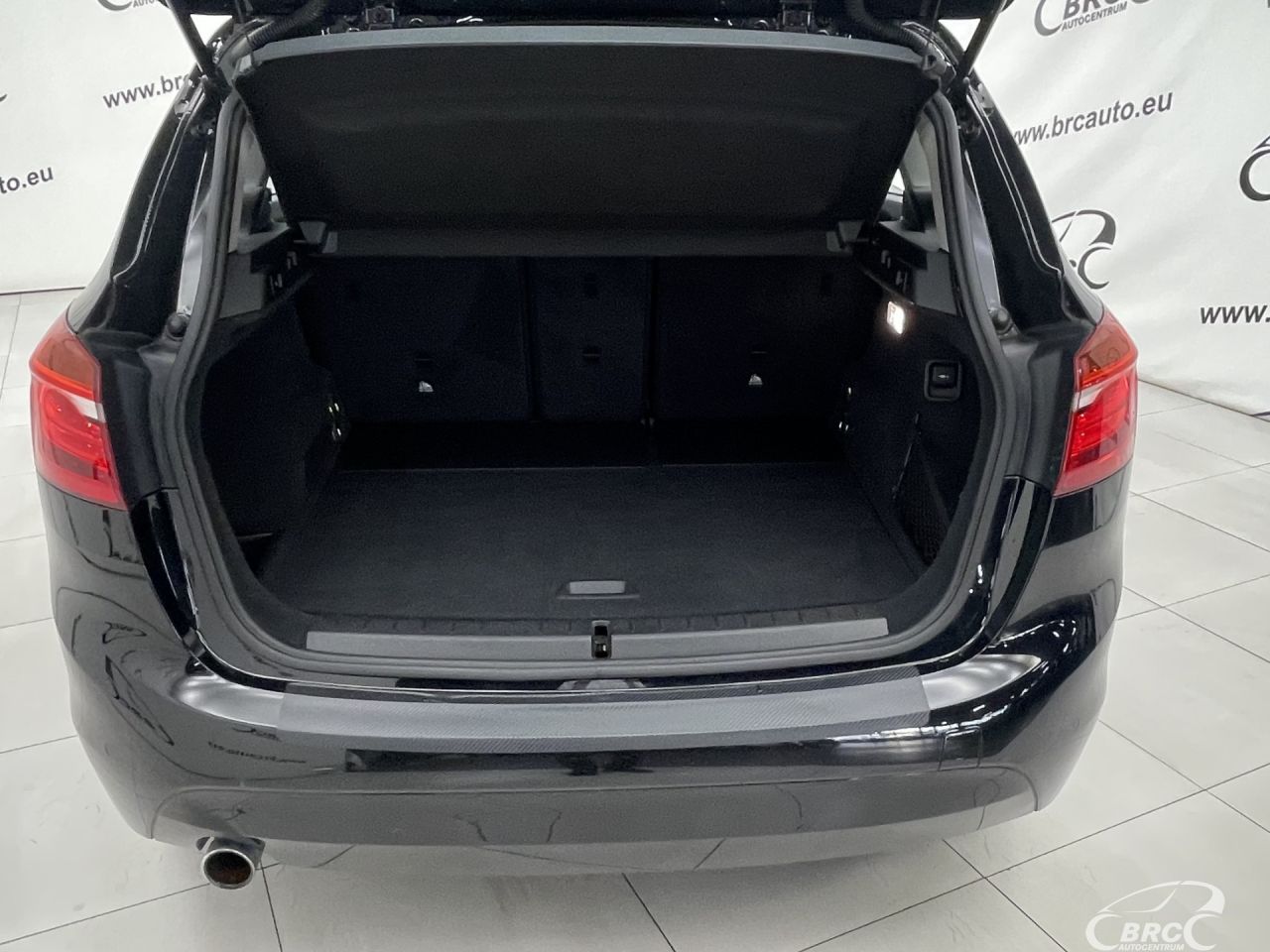 BMW 218 | 43