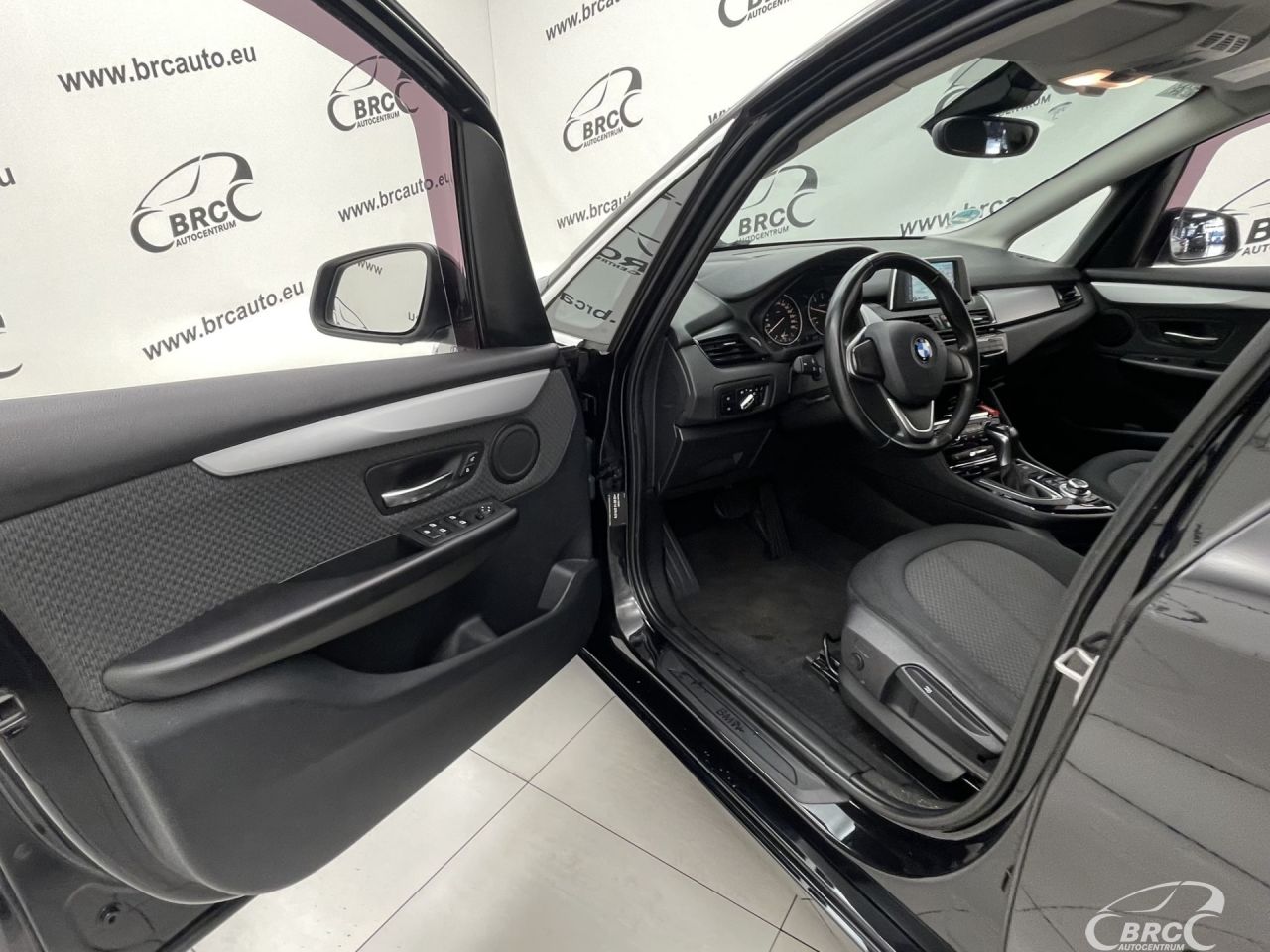BMW 218 | 18
