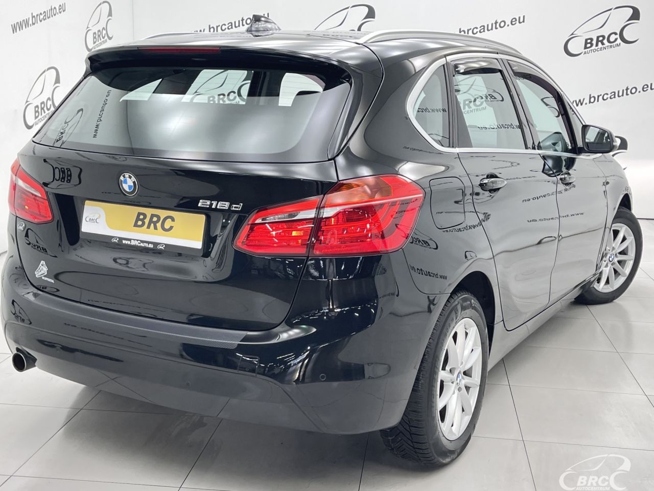 BMW 218 | 45