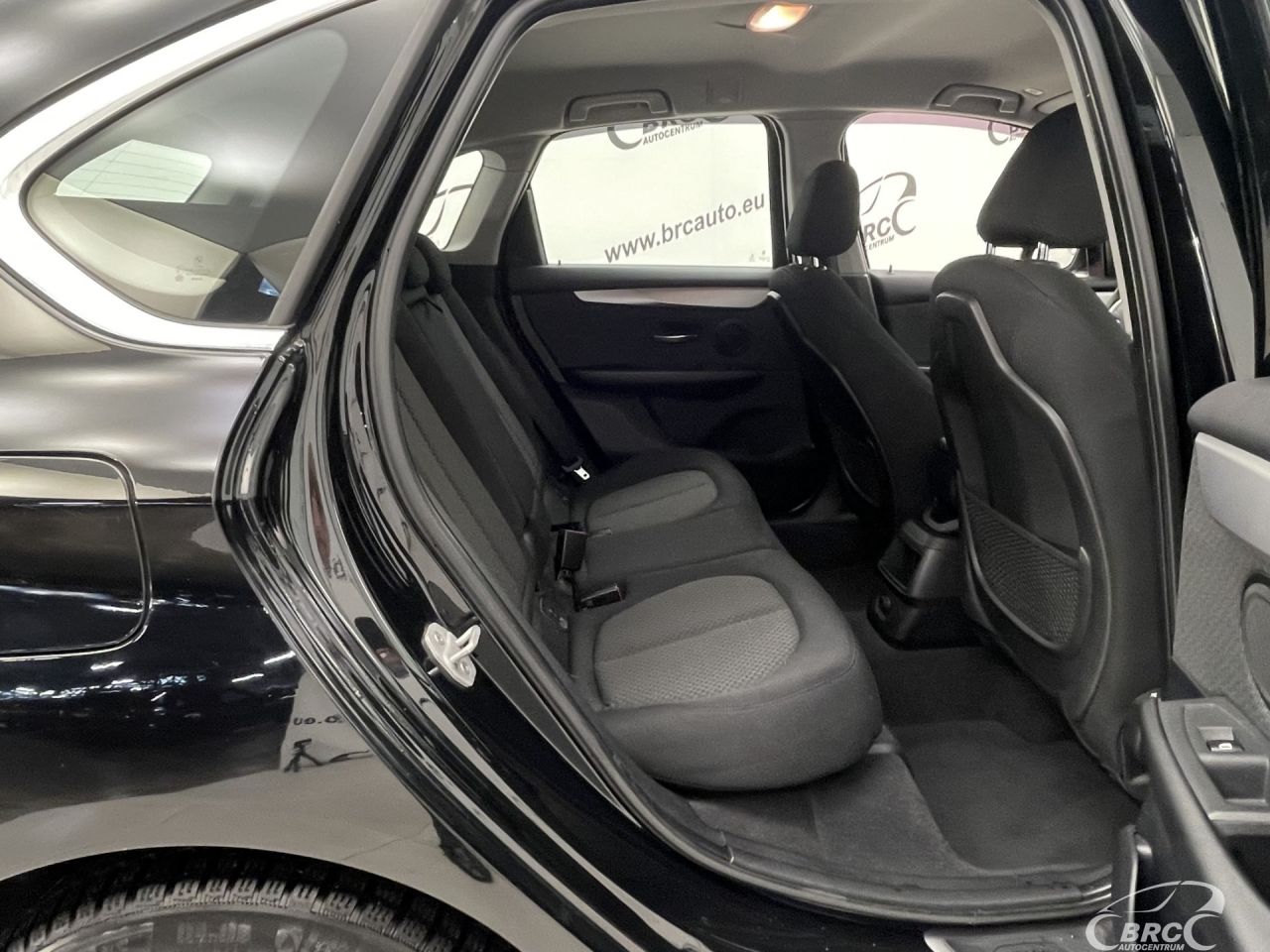 BMW 218 | 8