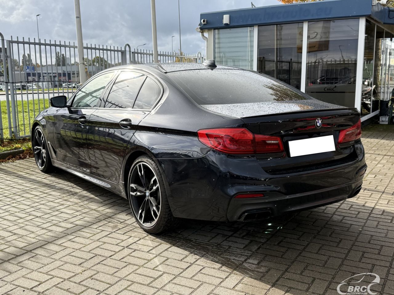 BMW M550 | 35