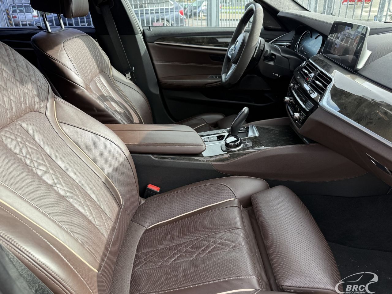 BMW M550 | 5