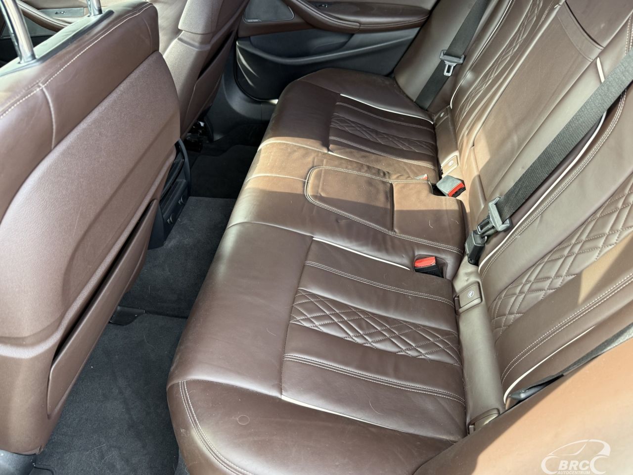BMW M550 | 12