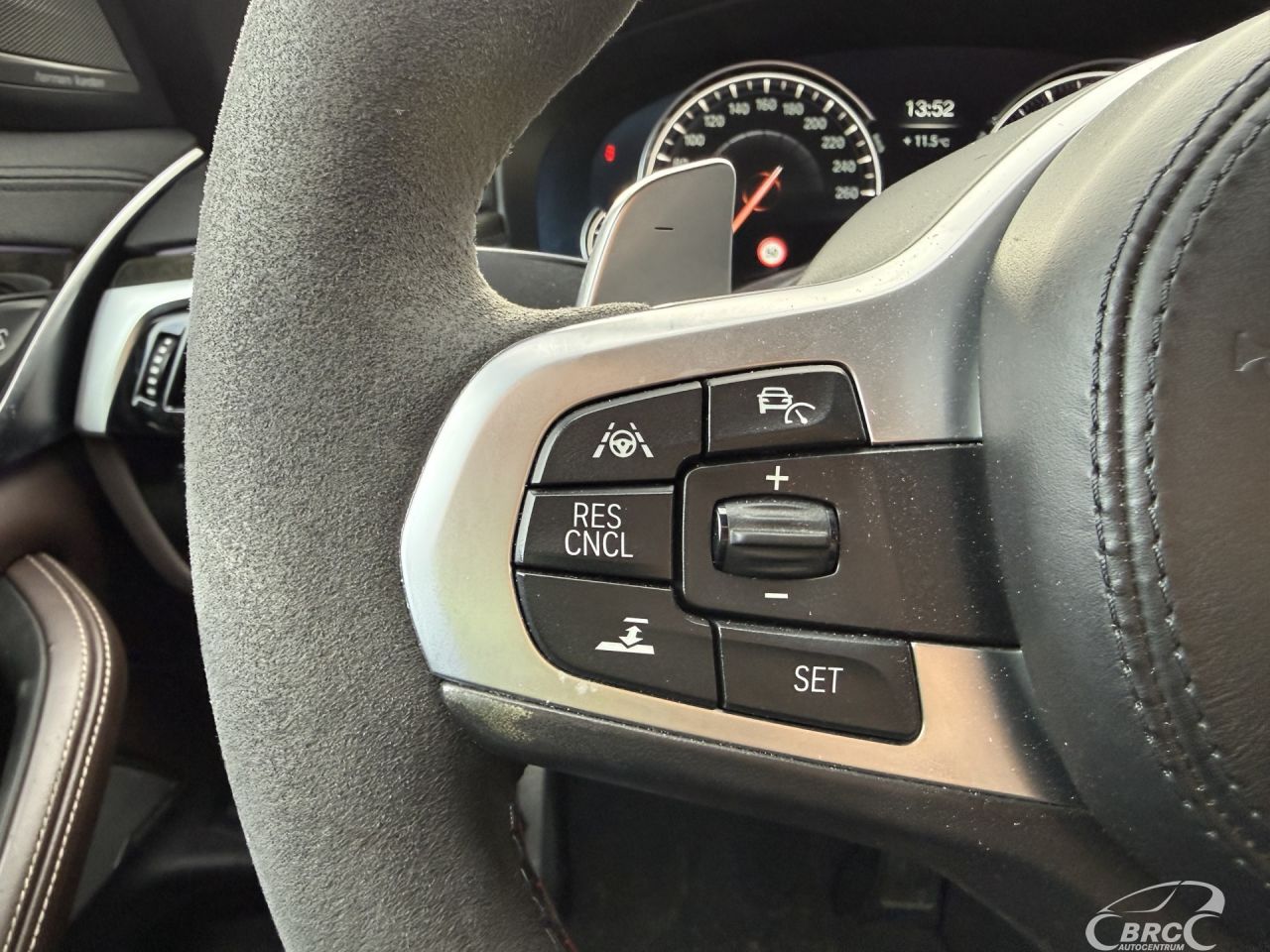 BMW M550 | 18
