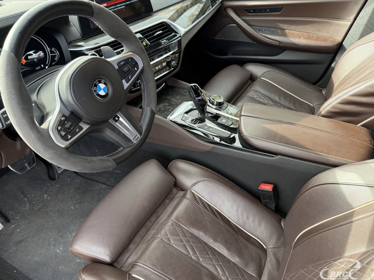BMW M550 | 14